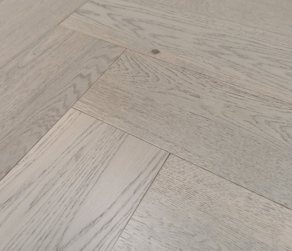 Light Grey Click Hb Brushed & UV Oiled  3/14x150x600