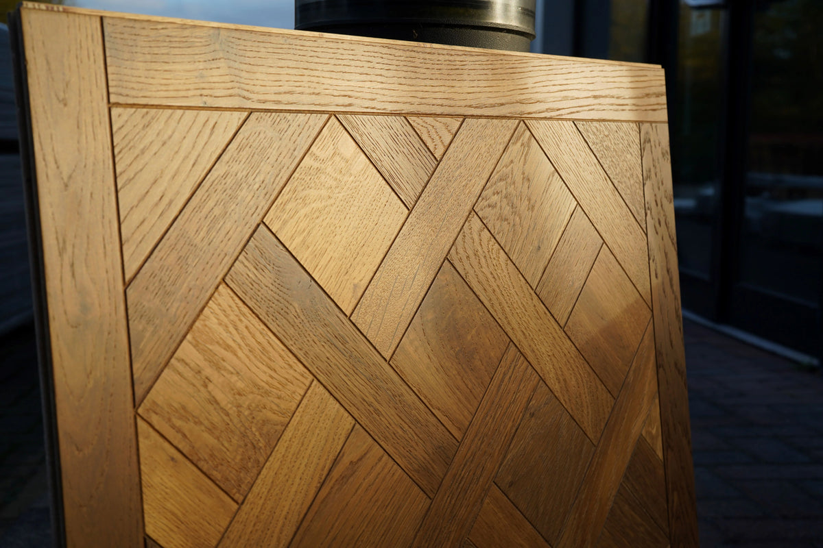 Versailles Caramel Smoked Oak  Brushed Oiled  4/15x600x600