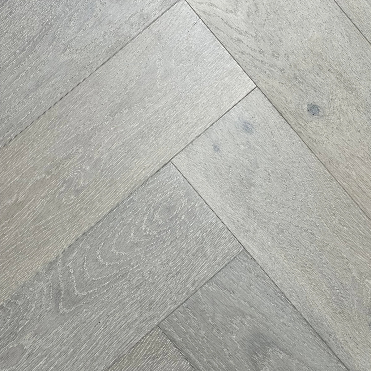Active Grey Brushed & Oiled 4/14x150x600