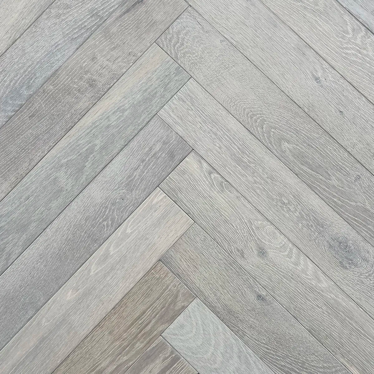Active Grey Brushed & Oiled 4/18x92x600