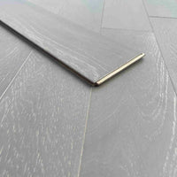Grey Oak Brushed & Lacquered 2.5/10x125xRL