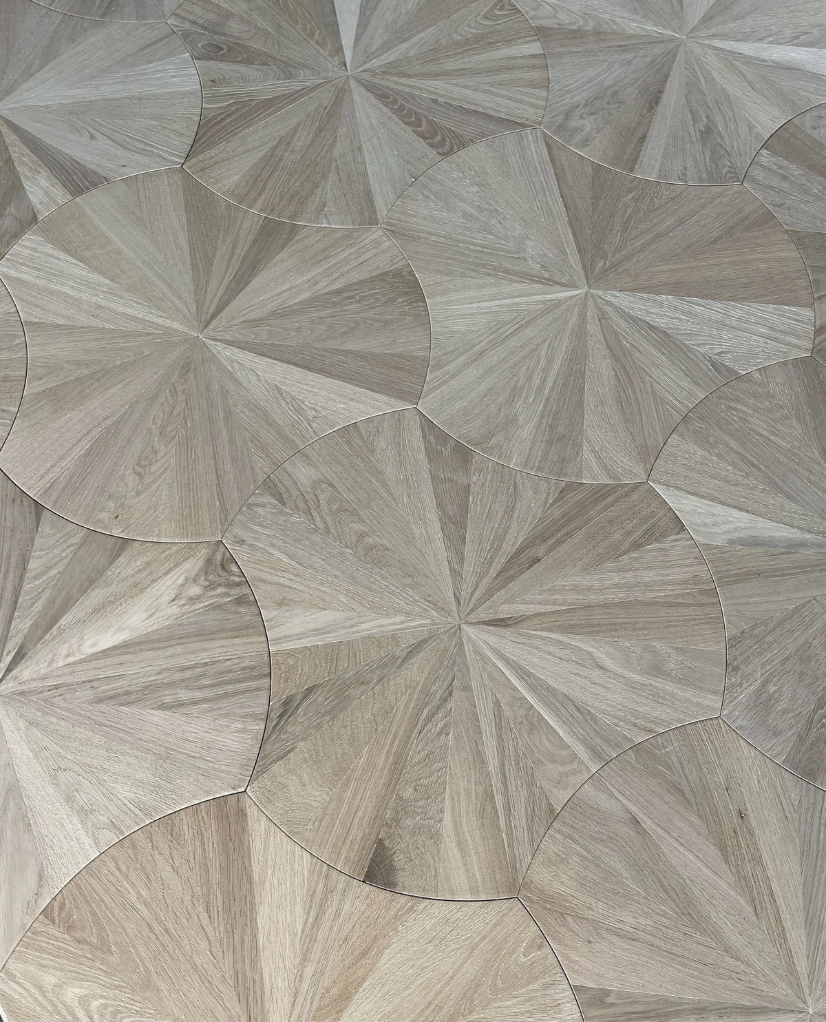 Lotus Panel Unfinished Oak 559.8x4/16x600mm