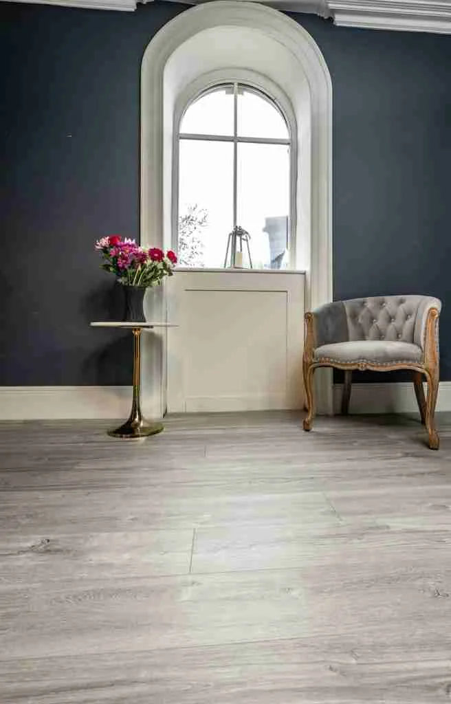 Light Grey Herringbone SPC Click 0.3/6x126x610
