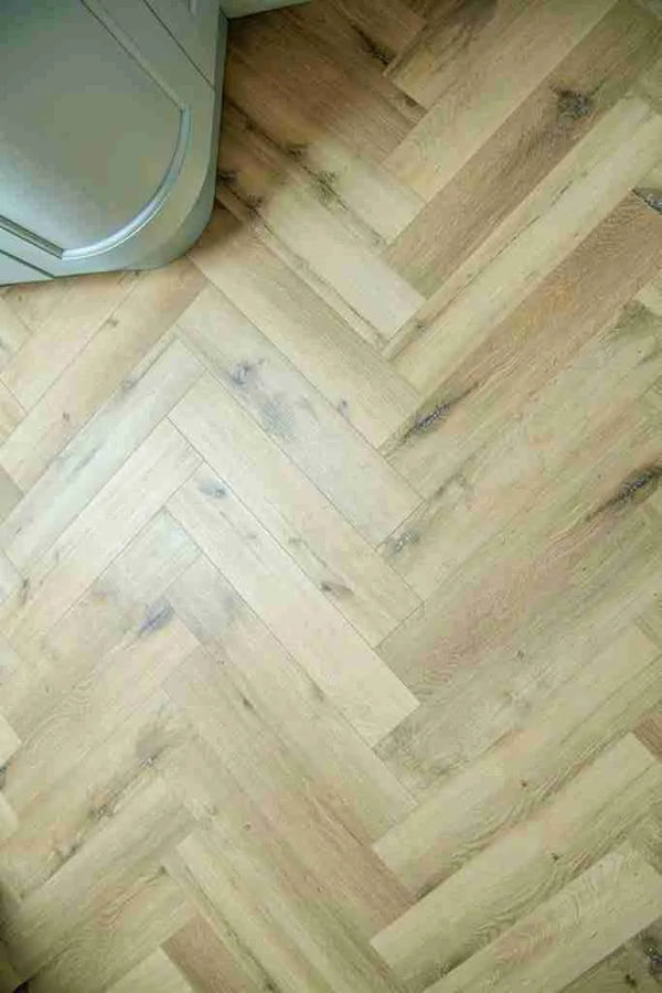 Natural Oak Herringbone SPC Click 0.3/6x126x610
