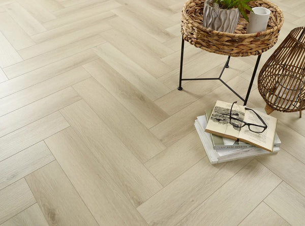 Invisible Oak Herringbone SPC Click 0.3/6x126x610