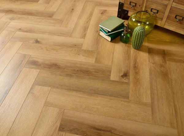 Slightly Smoked Oak Herringbone SPC Click 0.3/6x126x610