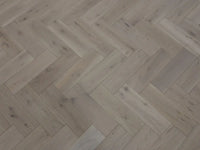 Solid Invisible Oak  Lacquered 90x18x300