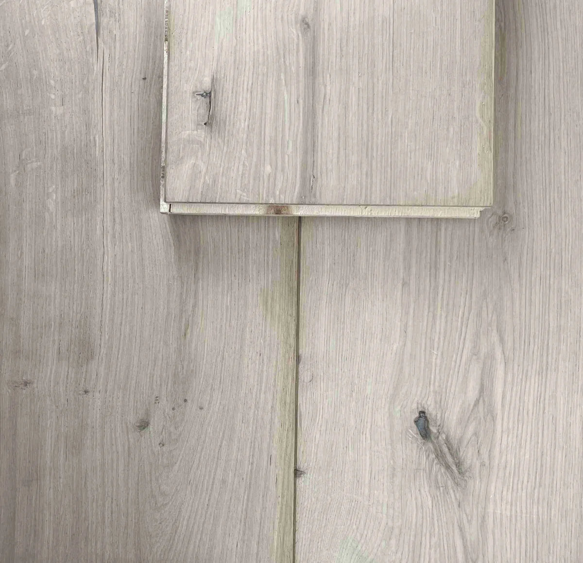 Rustic Oak UNFINISHED  6/20x190x1900