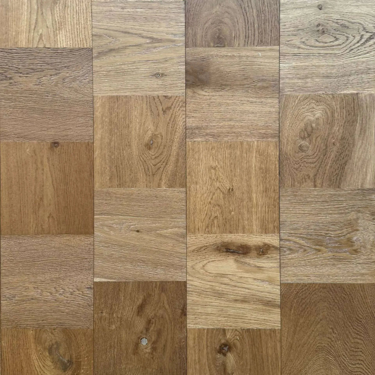 Cubed Smoked Oak 190x3/14x1900mm