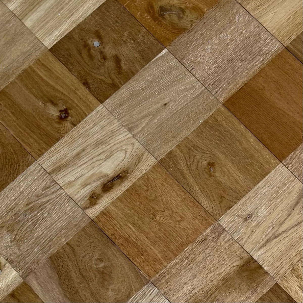 Cubed Smoked Oak 190x3/14x1900mm