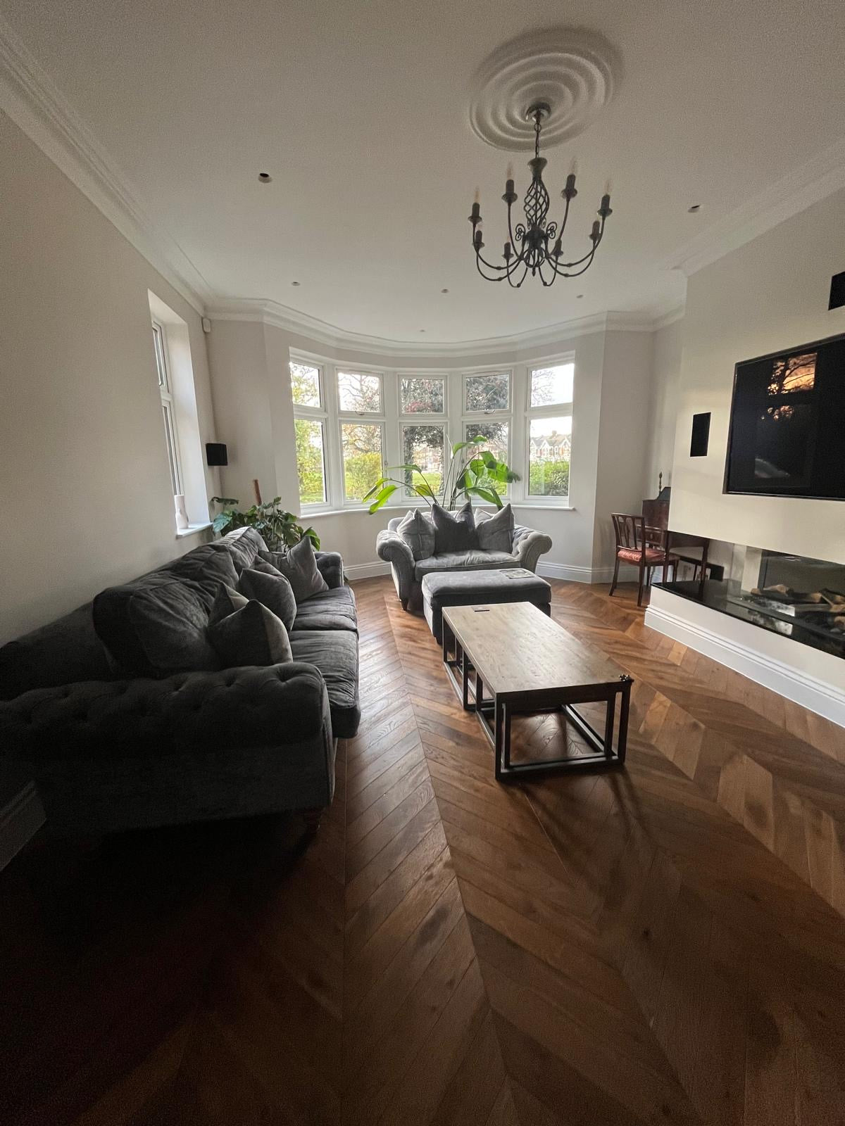 Luxury Antique Double Smoked Oak Chevron Brushed & Oiled 4/16x90x510