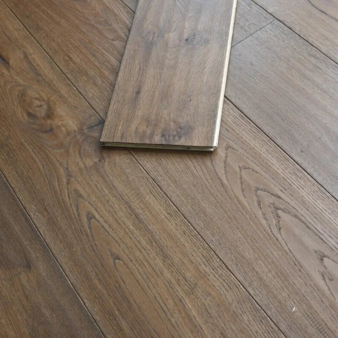 Eco Range Bourbon Vintage Handscraped Oiled 2/14x190x1900