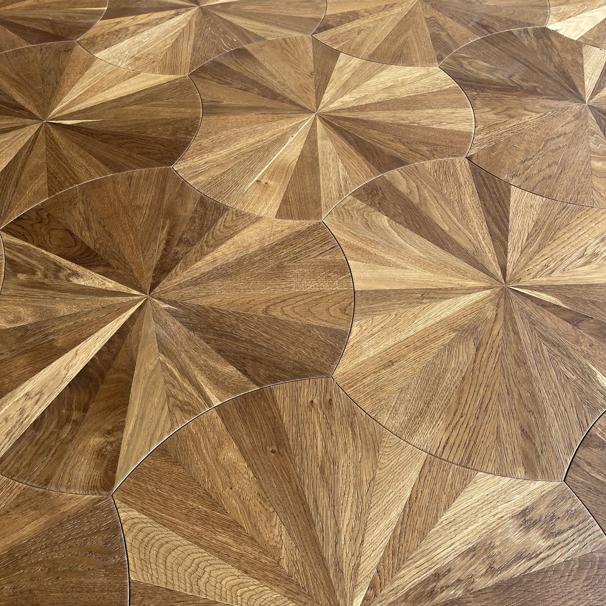 Lotus Panel Smoked Oak 559.8x4/16x600mm