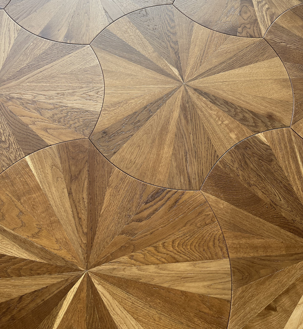 Lotus Panel Smoked Oak 559.8x4/16x600mm