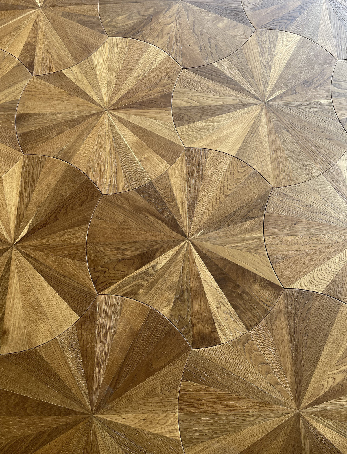 Lotus Panel Smoked Oak 559.8x4/16x600mm