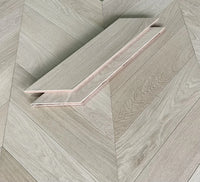 Luxury Prime Oak Chevron UNFINISHED   4/16x120x600