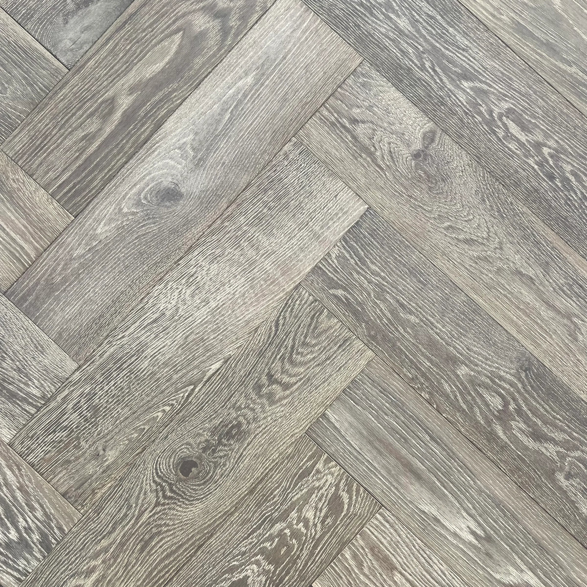 Manhattan Grey Brushed & Oiled 3/14x150x600