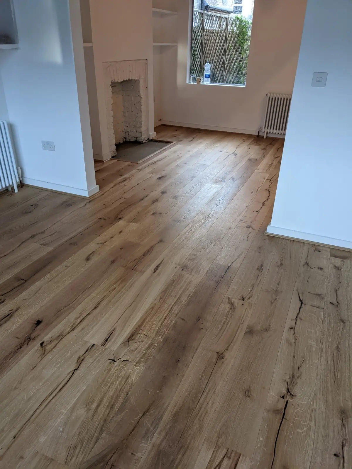 Rustic Oak Brushed & Oiled  6/20x190x1900