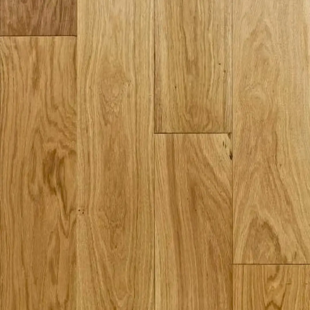 Front-facing image of Natural Oak Lacquered flooring showing fine grain and subtle satin coating