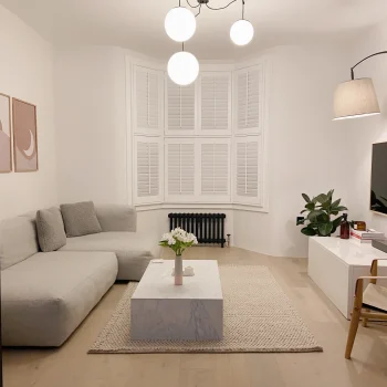 Invisible oak flooring