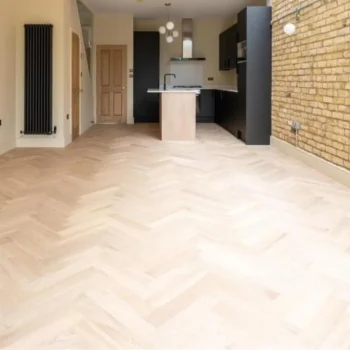 Invisible Oak Brushed & Oiled Herringbone 90 x 3/14 x 600mm